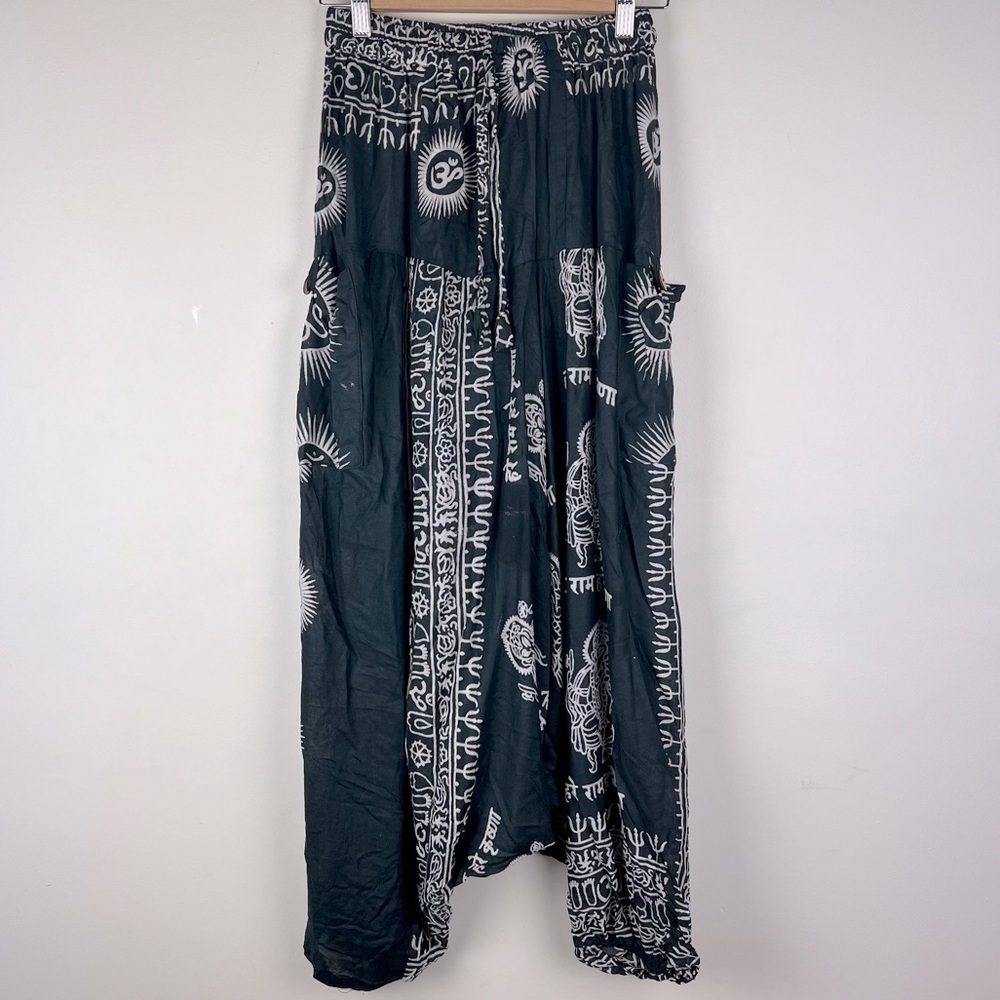 Handmade In India Boho Vintage Hippie Vibes Harem Pants Black & White | XS / S